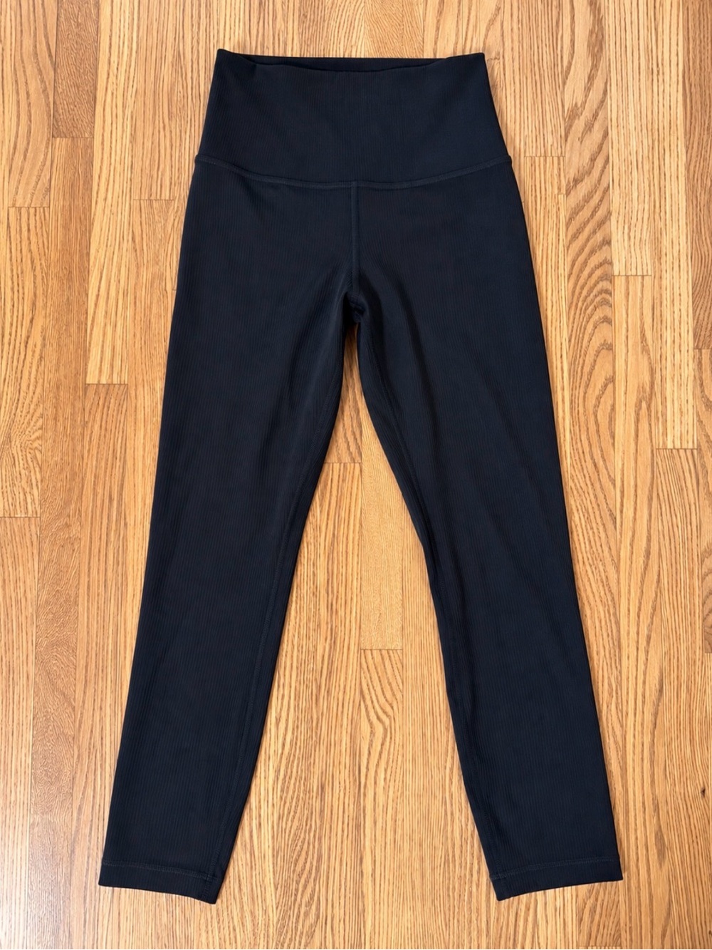 Lululemon Align High-Rise Ribbed Crop 23” Black Size 4